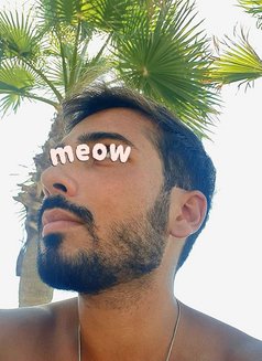 Hispanic53 - Male escort in Dubai Photo 6 of 8