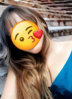 Hitanshi Escort Service - escort in Chennai Photo 3 of 5