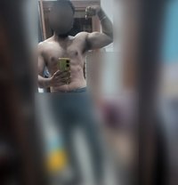 Hitman 6. 5 Inches - Acompañantes masculino in New Delhi