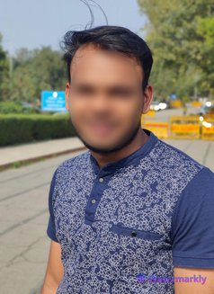 Hitman 6. 5 Inches - Male escort in New Delhi Photo 7 of 7