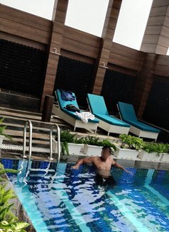 Hitman 6. 5 Inches - Male escort in New Delhi Photo 7 of 8