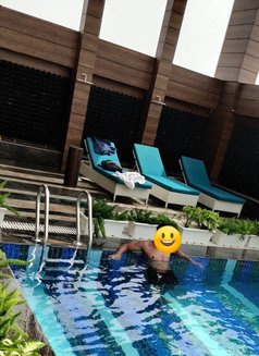 Hitman 6. 5 Inches - Male escort in New Delhi Photo 3 of 4