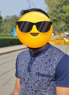 Hitman 6. 7 Inches - Acompañantes masculino in New Delhi Photo 3 of 6