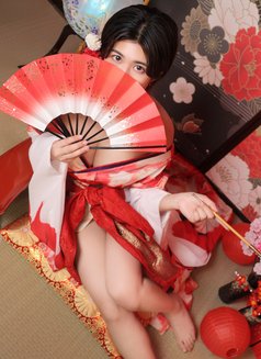 Hitomi - escort in Tokyo Photo 1 of 4