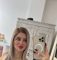 Hiva Vip Muscat - puta in Muscat