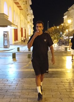 Hiwa - Male escort in Thessaloniki Photo 3 of 3