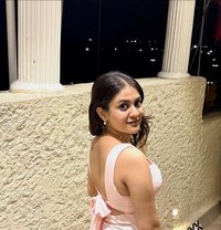 Hiya - escort in Chandigarh