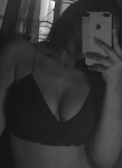 Hiya ,real and paid meeting onlyly - escort in Guwahati Photo 5 of 5