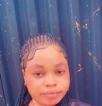 Hmmmmm - puta in Ajmān