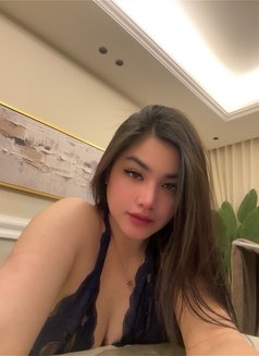 Hoaki - escort in Doha Photo 4 of 5