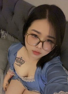 Hoang - escort in Madinah Photo 1 of 5