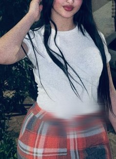 Hoda - escort in Cairo Photo 9 of 9