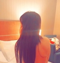 Hodaa - escort in Beirut