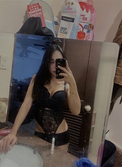 Hoelylex - Transsexual escort in Manila Photo 6 of 6