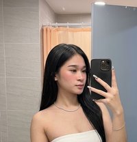 Hol. Ymami - adult performer in Roissy-en-France