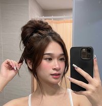 Hol. Ymami - adult performer in Roissy-en-France