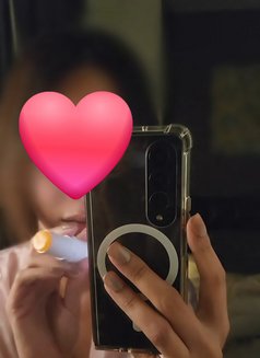 Holiday Gf - Transsexual escort in Bangkok Photo 1 of 3