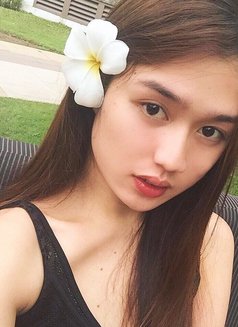 Holly Big Cock - Transsexual escort in Manila Photo 1 of 2