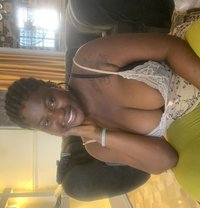 Sexy Molly - escort in Lisbon