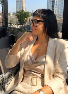 Holly - Transsexual escort in Ankara Photo 6 of 7