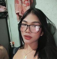 Holy - escort agency in Manila