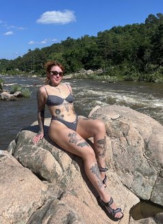 Holy - puta in İstanbul Photo 5 of 5