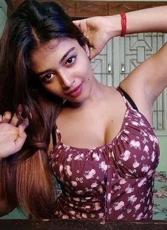 HOME AND HOTEL SERVICE AVAILABLE CASE PA - puta in Pune Photo 1 of 4