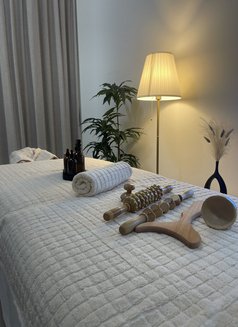 Home Massage - masseur in Dubai Photo 2 of 4