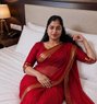 Homely Housewife Available College Stude - puta in Hyderabad Photo 1 of 4