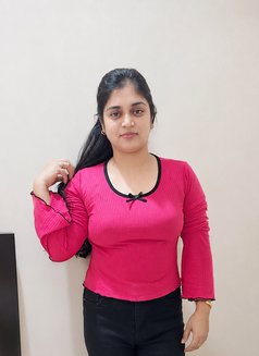 Homely Housewife Available College Stude - escort in Hyderabad Photo 4 of 4