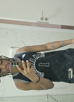 Honelle - Male escort in Nairobi Photo 2 of 2