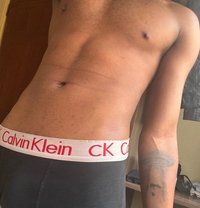 Honelle - Male escort in Nairobi