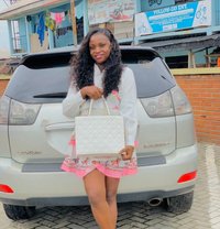 Honey 126 - escort in Warri