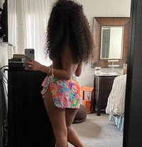 Juicy slim Chocolate Ass Desire/camshow - escort in Pune