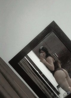 Honey Bee Sexy - escort in Bangkok Photo 5 of 6