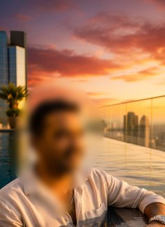 Honey Basket - Male escort in Chennai Photo 1 of 11