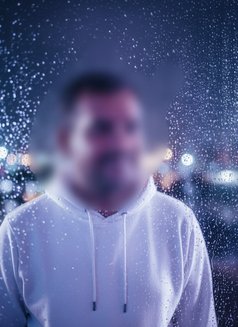 Honey Basket - Male escort in Chennai Photo 2 of 11