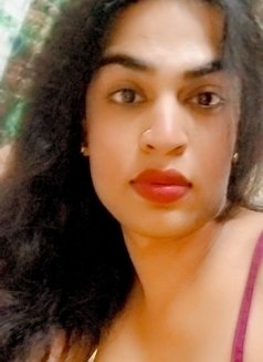 Honey Cam Calls Only | Voice calls - Acompañantes transexual in Hyderabad Photo 1 of 2