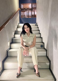 Honey Caramel GFE Fantasy - puta in Jakarta Photo 13 of 14