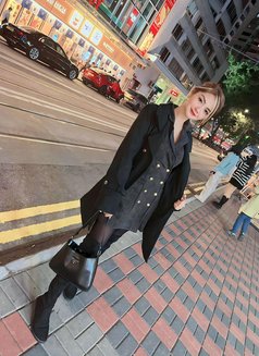 Honey - escort in Tokyo Photo 5 of 5