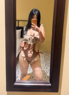 Honey Deep throat anal full service - escort in Phuket Photo 25 of 28