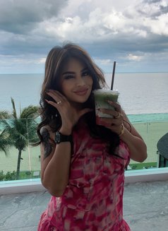 Honey Deep throat anal full service - escort in Phuket Photo 23 of 26