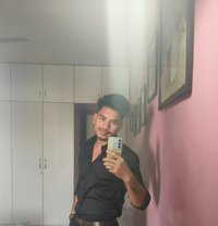 Honey Delhi - Acompañantes masculino in New Delhi