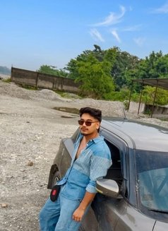 Honey Delhi - Male escort in New Delhi Photo 2 of 2