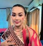 Honey - masseuse in Bangkok Photo 1 of 21