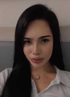 Höney - escort in Cebu City Photo 3 of 7