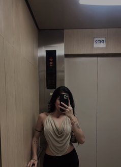 Höney - escort in Cebu City Photo 2 of 8