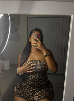 Honey - escort in Yokosuka Photo 4 of 5