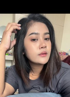 Honey HaNa Lamon professional massage - escort in Muscat Photo 2 of 4