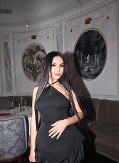Honey Independent - escort in Dubai Photo 4 of 8